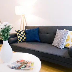 Apartment Bright, And Stylish, Wien