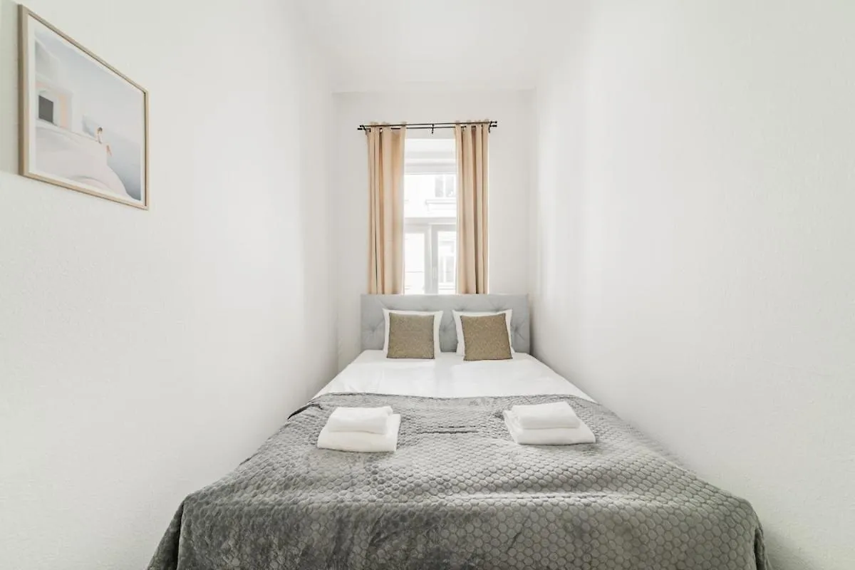 70 M2 Long-Term Central Westbahnhof Apartment Viena Austria