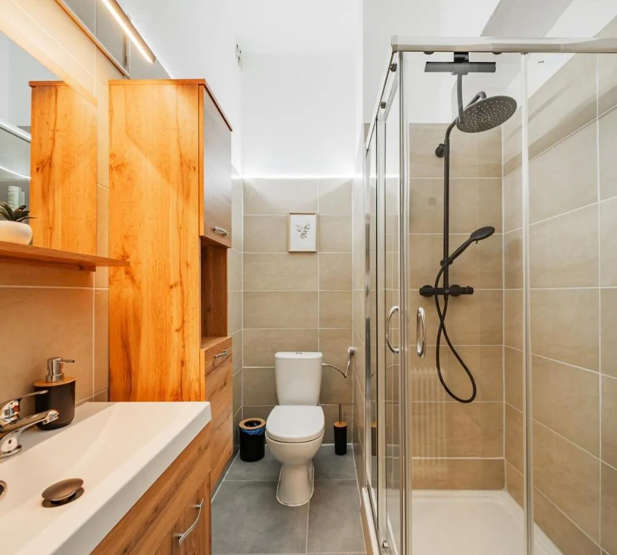 70 M2 Long-Term Central Westbahnhof Apartment Viena 0*,